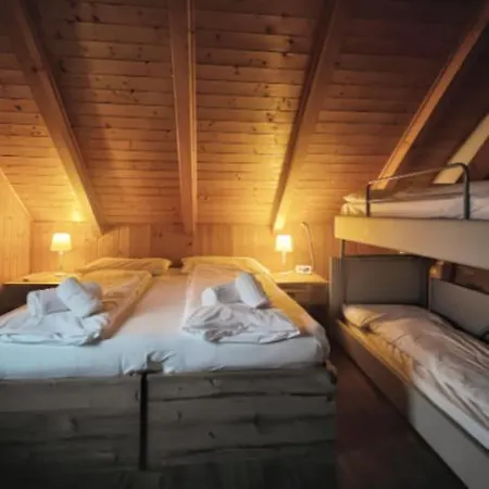 Hotel Tarvisio Four Seasons Exterior photo